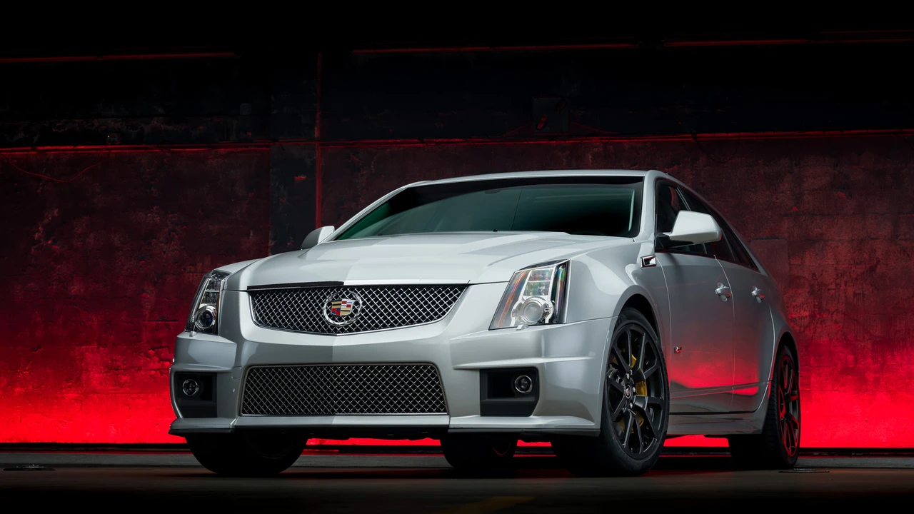 2012 Cadillac CTS-V 2nd Gen - Image 2 of 31