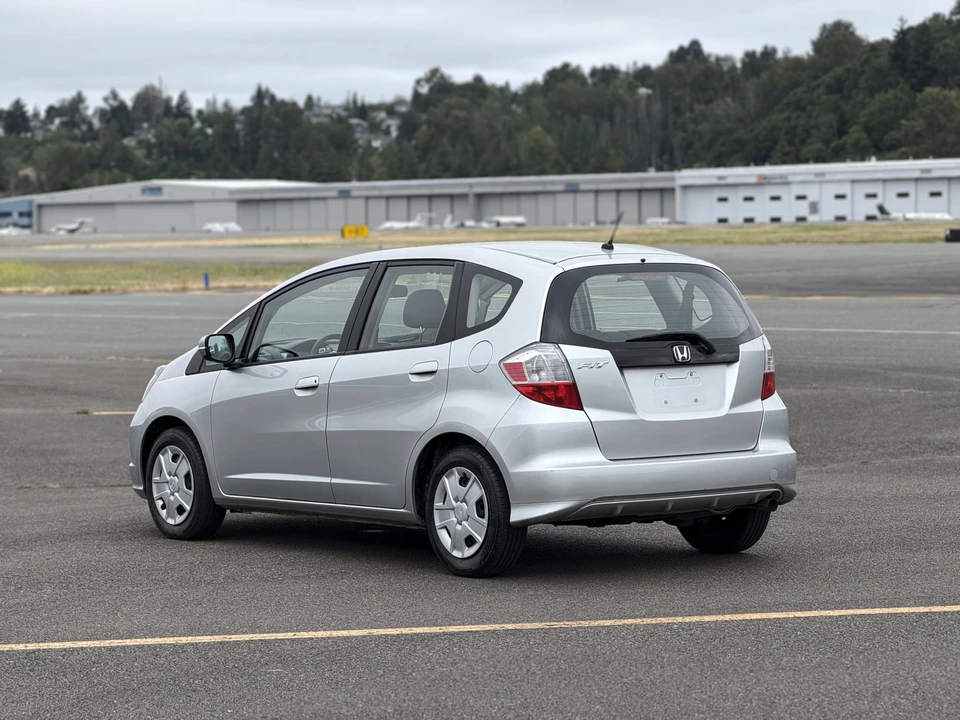 2012 Honda Fit - Image 30 of 31