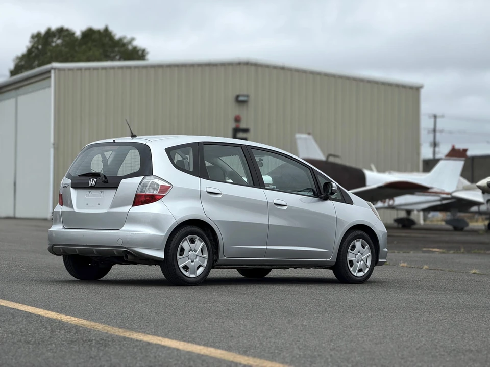 2012 Honda Fit - Image 21 of 31
