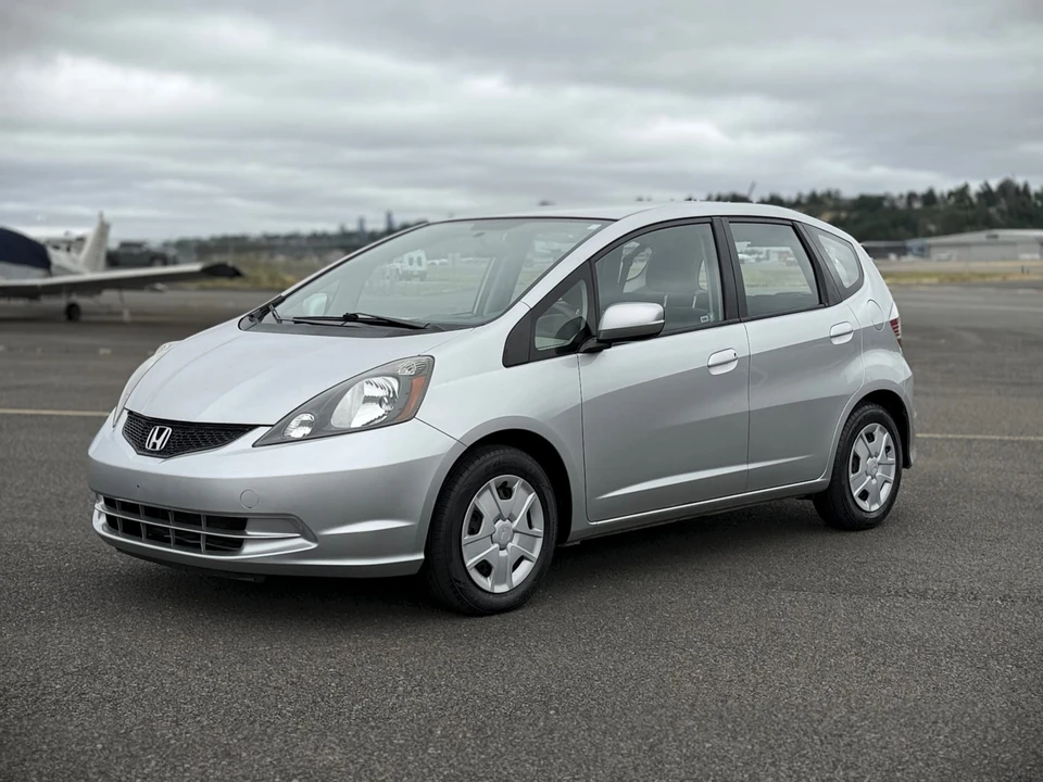2012 Honda Fit - Image 6 of 31