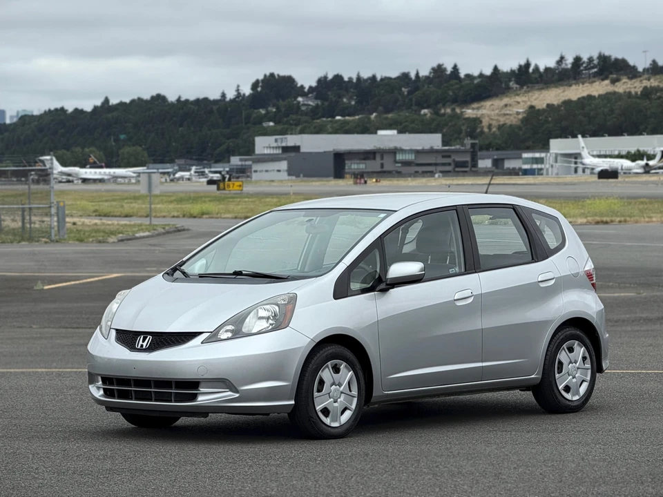 2012 Honda Fit - Image 15 of 31