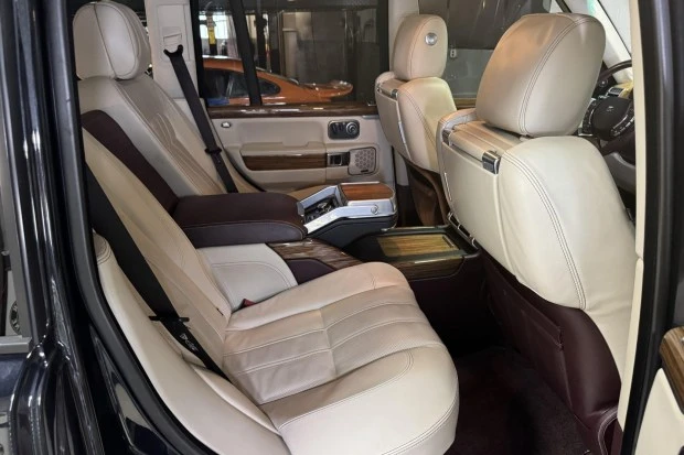 2012 Land Rover Range Rover L322 - Image 5 of 9