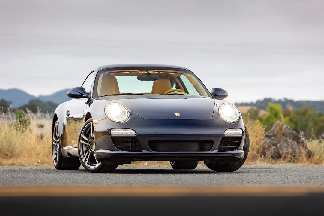 2012 Porsche 997 Carrera - Image 25 of 31