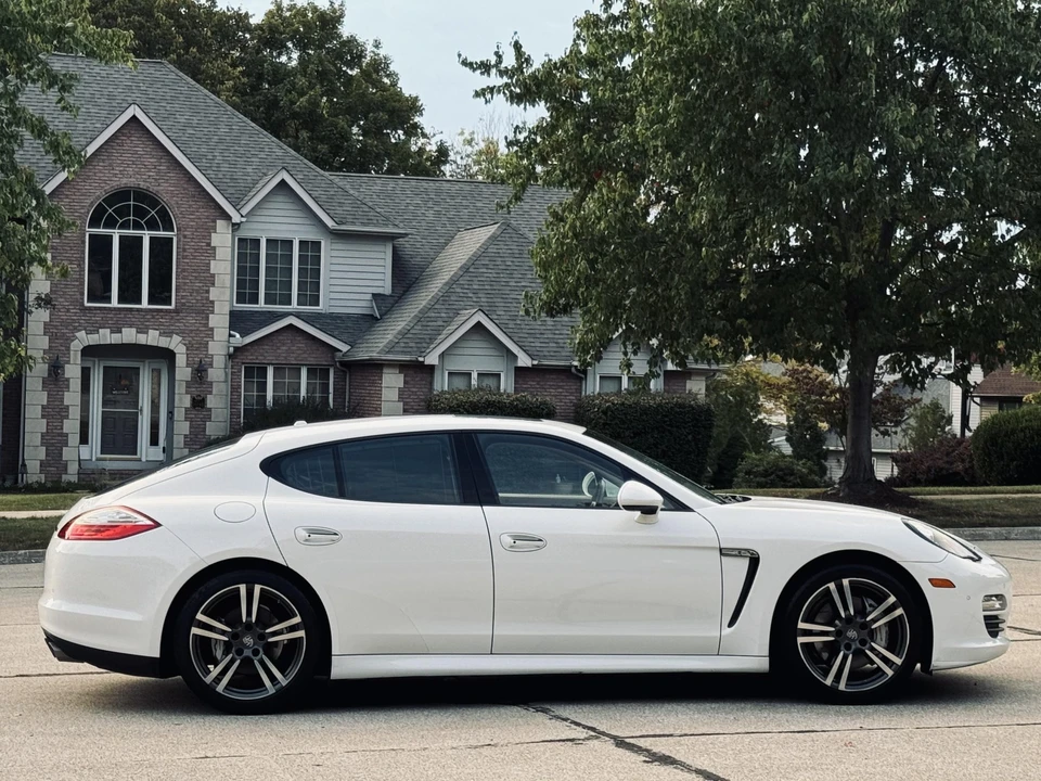 2012 Porsche 970 Panamera S - Image 16 of 31