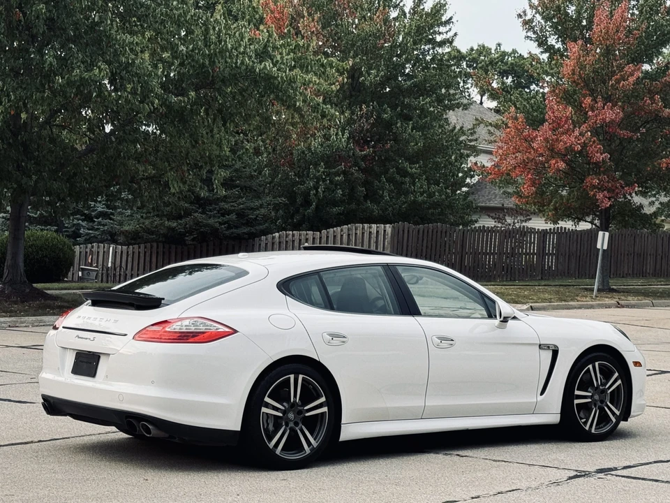 2012 Porsche 970 Panamera S - Image 21 of 31