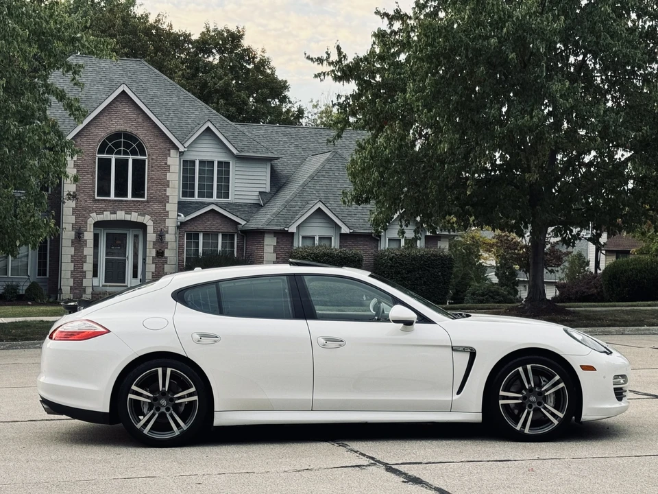 2012 Porsche 970 Panamera S - Image 15 of 31