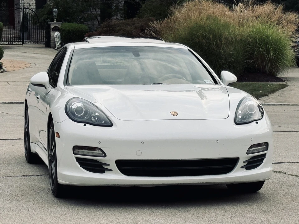 2012 Porsche 970 Panamera S - Image 9 of 31
