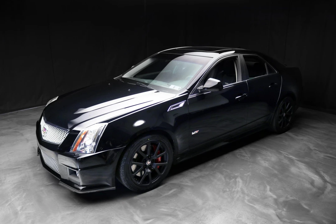 2013 Cadillac CTS-V 2nd Gen - Image 2 of 31