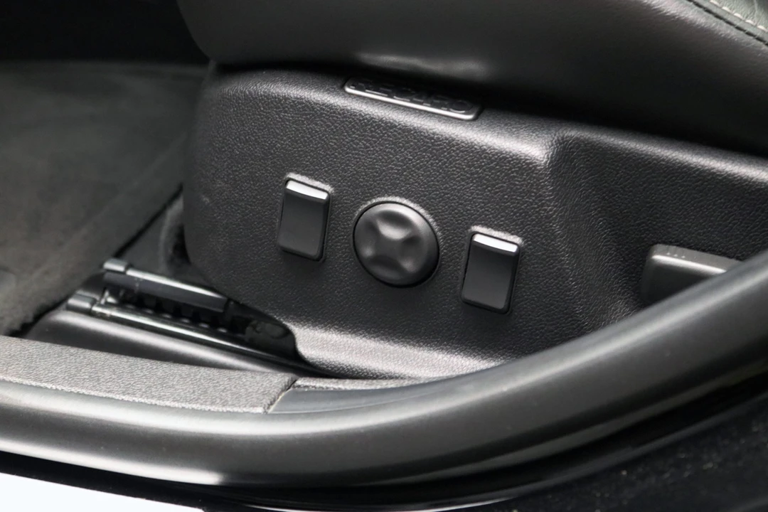2013 Cadillac CTS-V 2nd Gen - Image 16 of 31