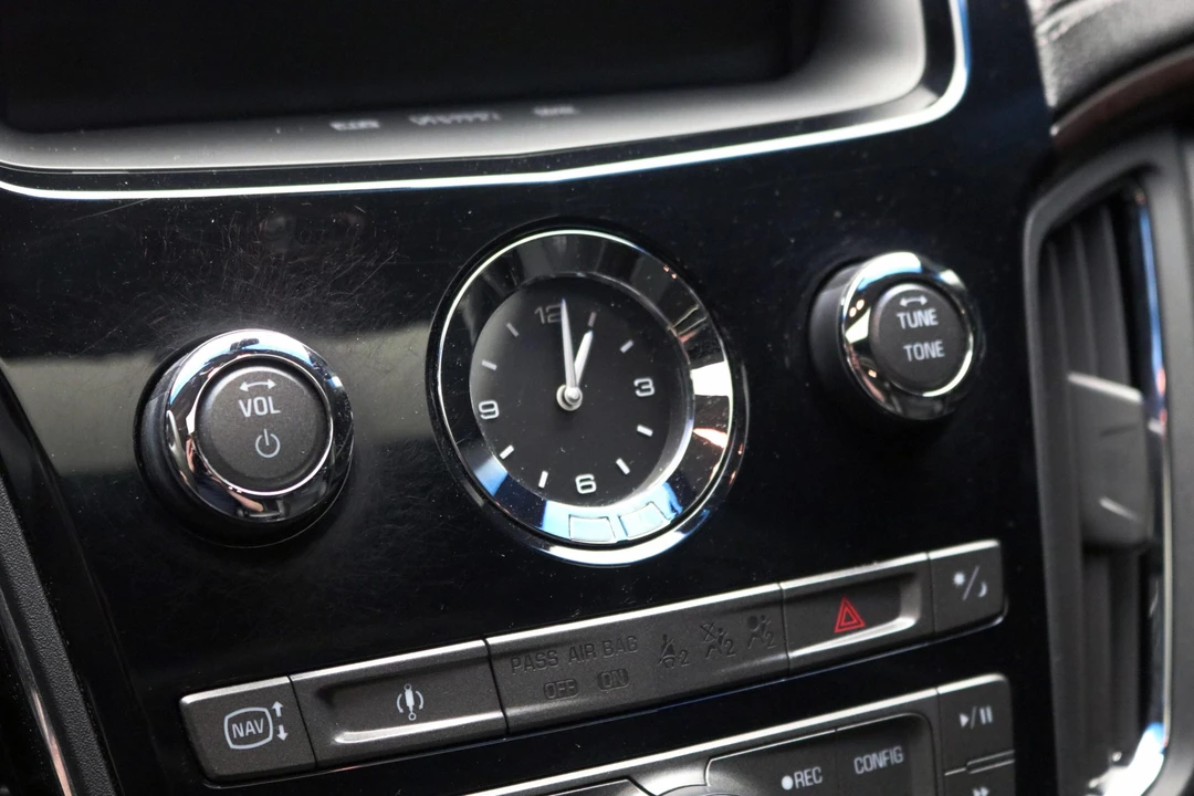 2013 Cadillac CTS-V 2nd Gen - Image 25 of 31