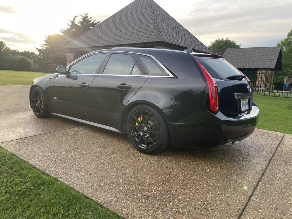 2013 Cadillac CTS-V 2nd Gen - Image 26 of 31