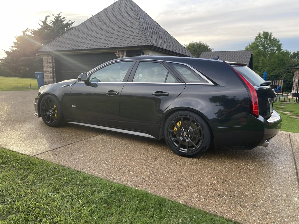 2013 Cadillac CTS-V 2nd Gen - Image 27 of 31