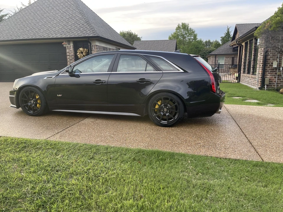 2013 Cadillac CTS-V 2nd Gen - Image 28 of 31