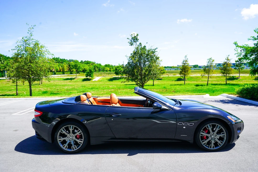 2013 Maserati GranTurismo 1st Gen - Image 27 of 31