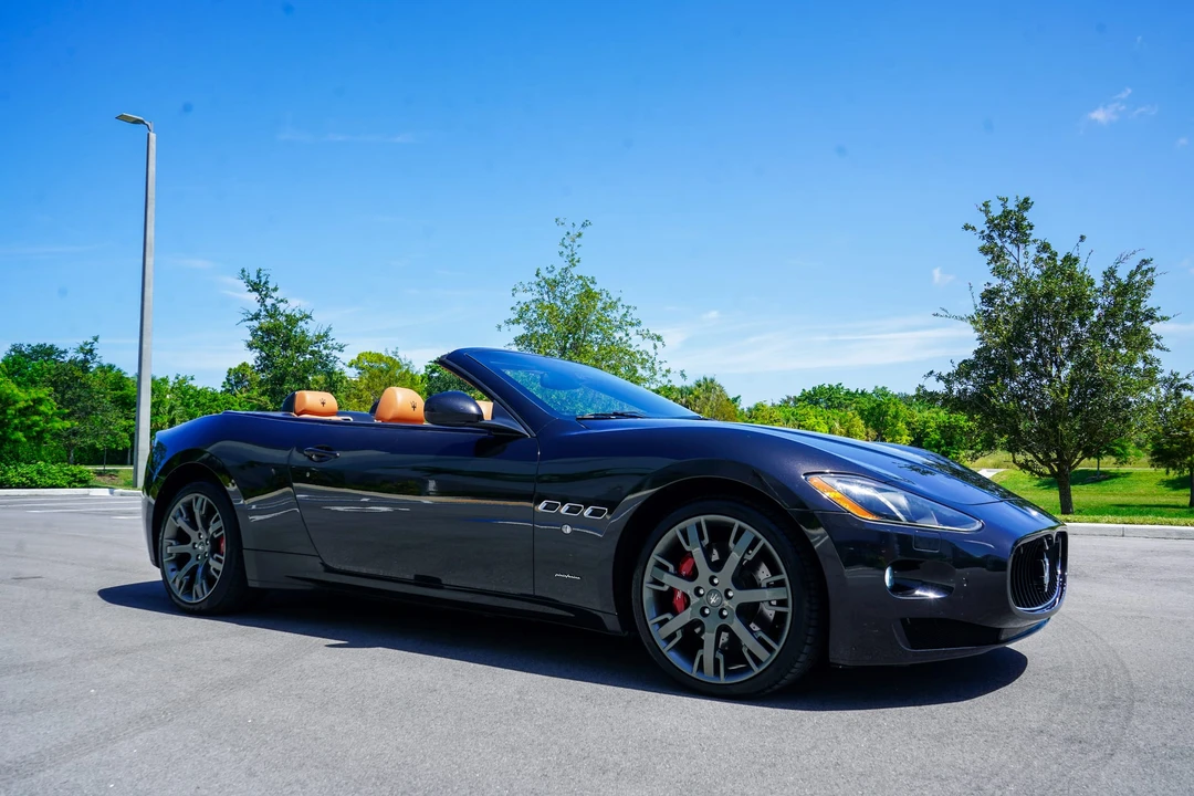 2013 Maserati GranTurismo 1st Gen - Image 23 of 31