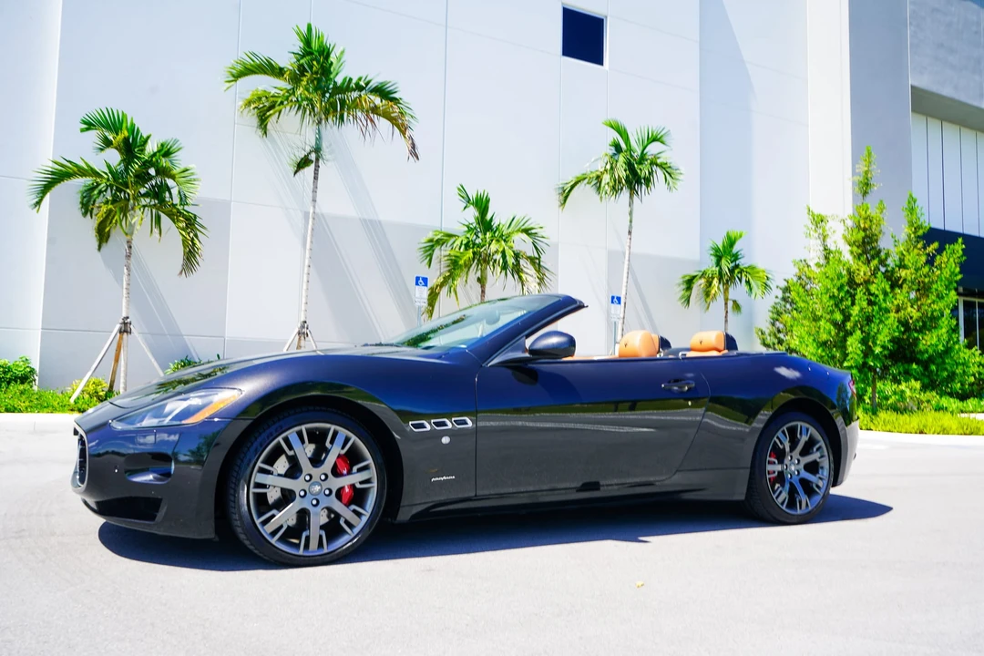 2013 Maserati GranTurismo 1st Gen - Image 2 of 31
