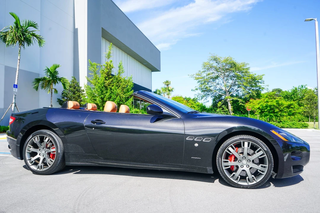 2013 Maserati GranTurismo 1st Gen - Image 25 of 31