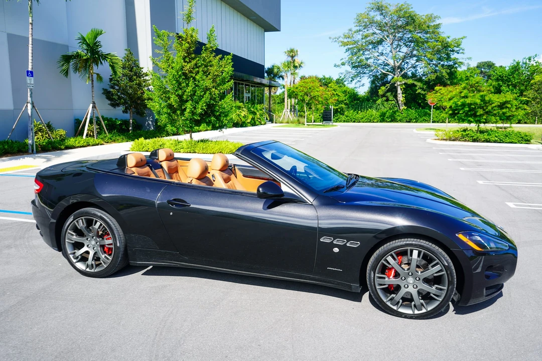 2013 Maserati GranTurismo 1st Gen - Image 26 of 31