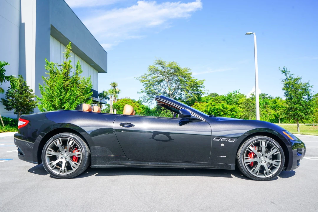 2013 Maserati GranTurismo 1st Gen - Image 29 of 31