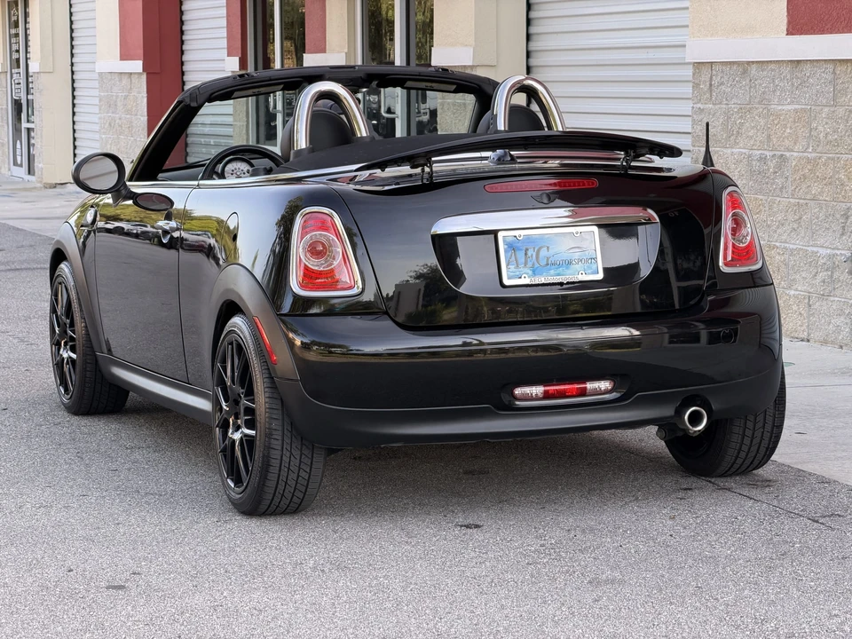 2013 Mini Coupe & Roadster - Image 9 of 31