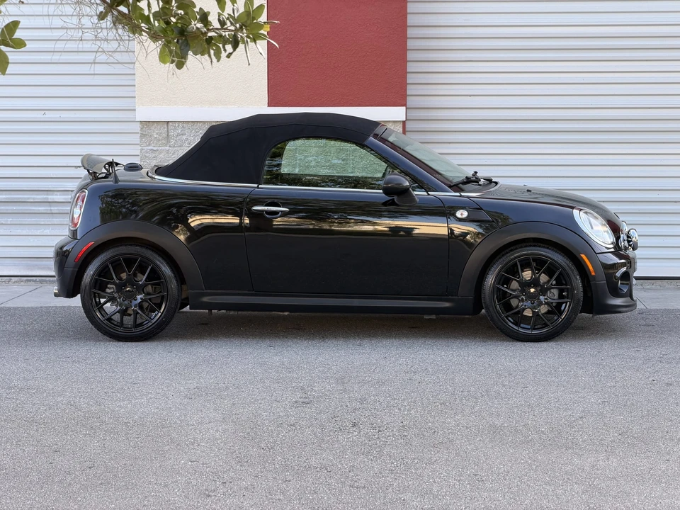 2013 Mini Coupe & Roadster - Image 20 of 31