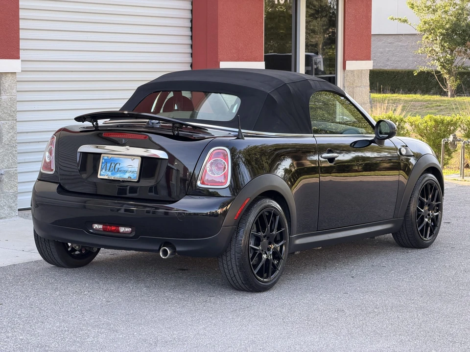 2013 Mini Coupe & Roadster - Image 25 of 31