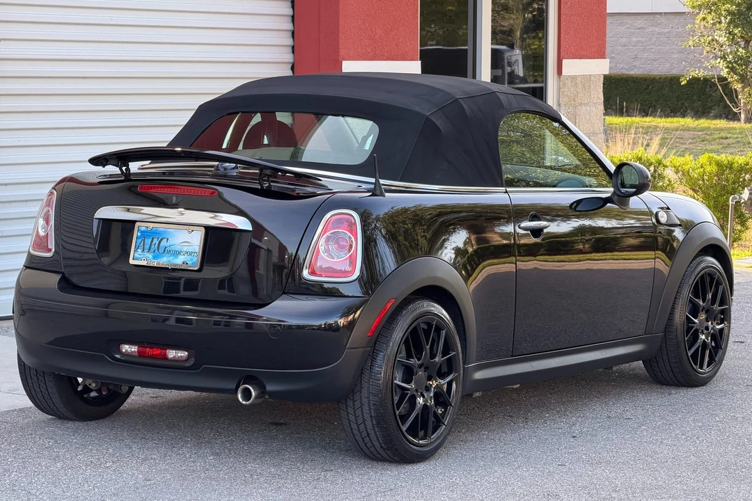 2013 Mini Coupe & Roadster - Image 24 of 31