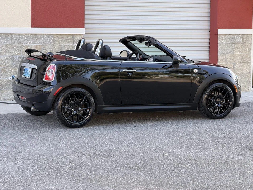 2013 Mini Coupe & Roadster - Image 8 of 31