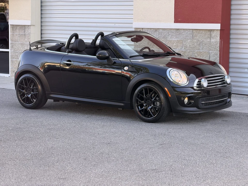 2013 Mini Coupe & Roadster - Image 6 of 31