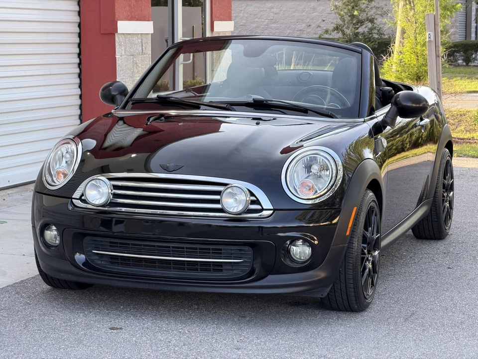2013 Mini Coupe & Roadster - Image 5 of 31