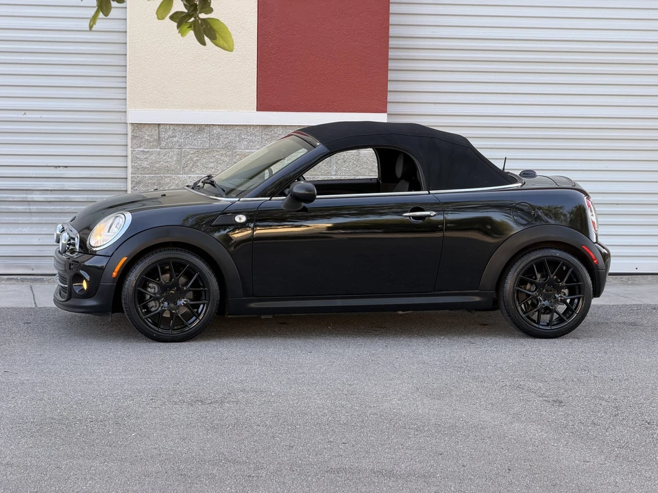 2013 Mini Coupe & Roadster - Image 30 of 31