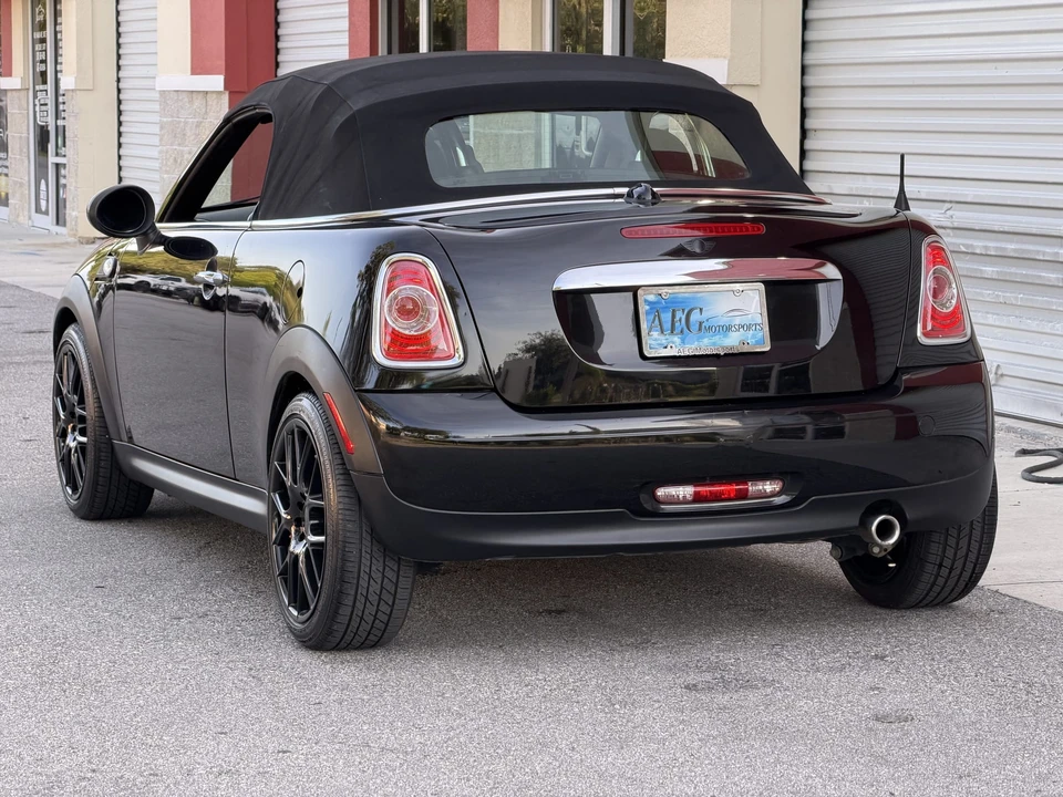 2013 Mini Coupe & Roadster - Image 26 of 31