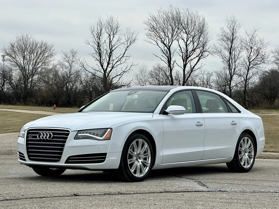 2014 Audi D4 A8 - Image 6 of 31