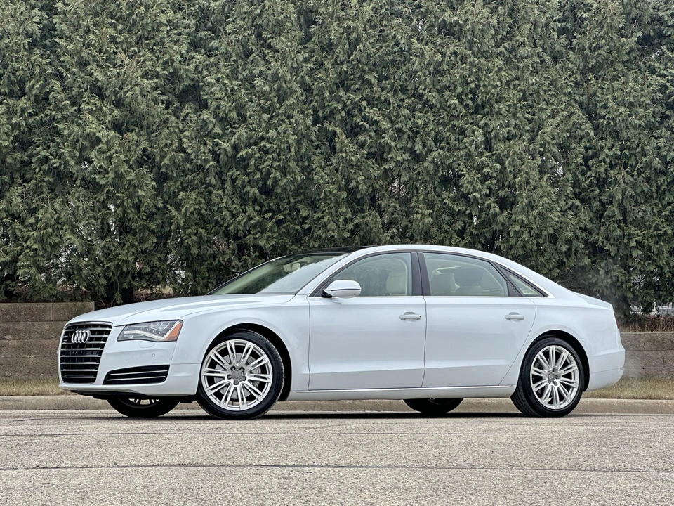2014 Audi D4 A8 - Image 4 of 31