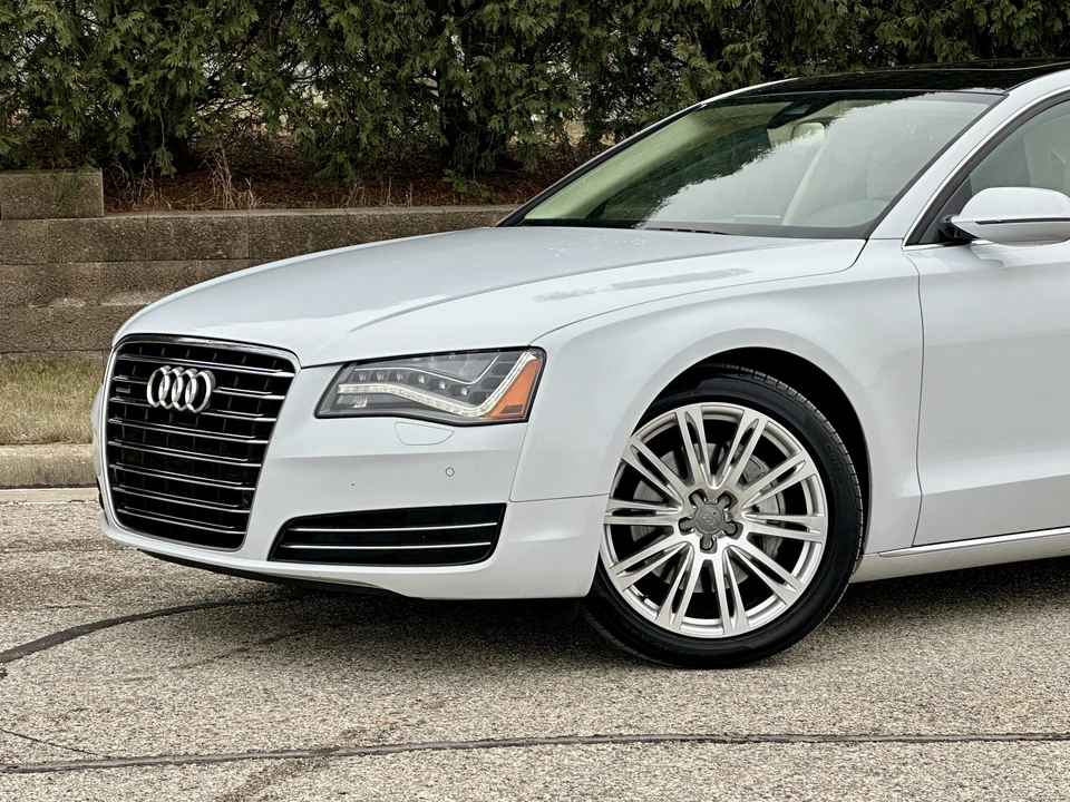 2014 Audi D4 A8 - Image 17 of 31