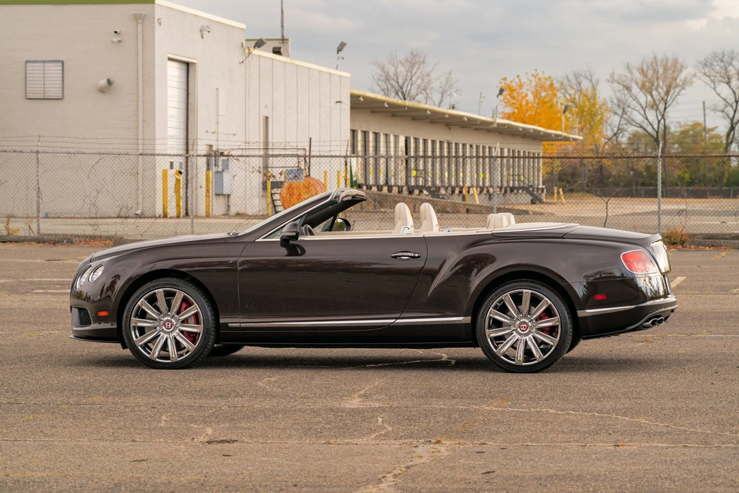 2014 Bentley Continental GTC - Image 14 of 31