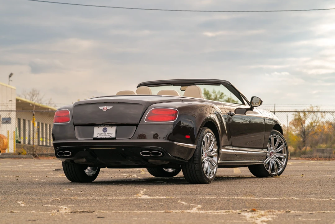 2014 Bentley Continental GTC - Image 19 of 31