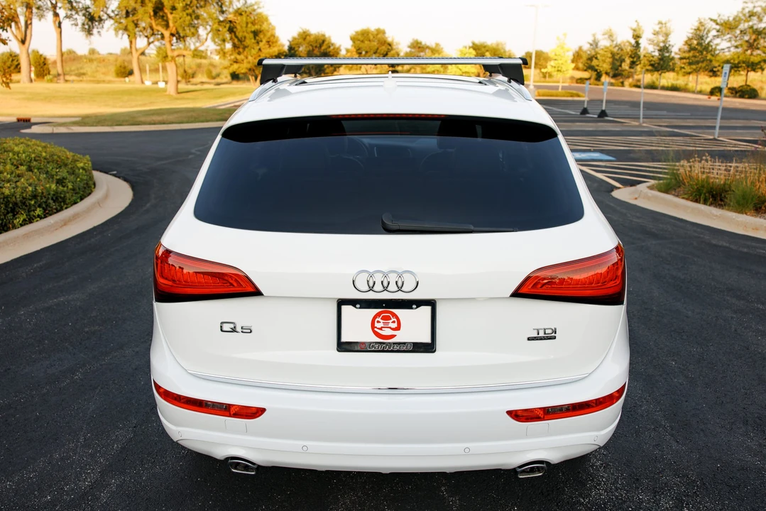 2015 Audi 8R Q5 - Image 28 of 31
