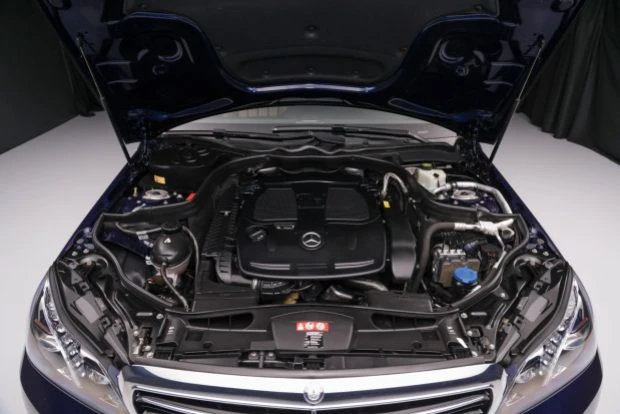 2016 Mercedes-Benz W212 E-Class - Image 7 of 8