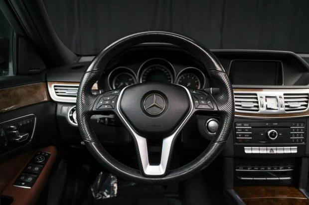 2016 Mercedes-Benz W212 E-Class - Image 6 of 8