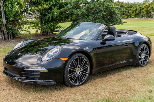 2016 Porsche 911 Carrera Cabriolet Black Edition