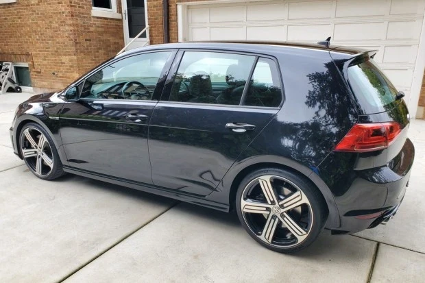 2016 Volkswagen Golf R Mk7 - Image 2 of 8