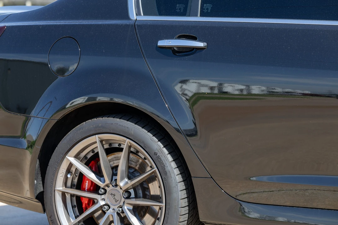 2017 Chevrolet SS - Image 25 of 31