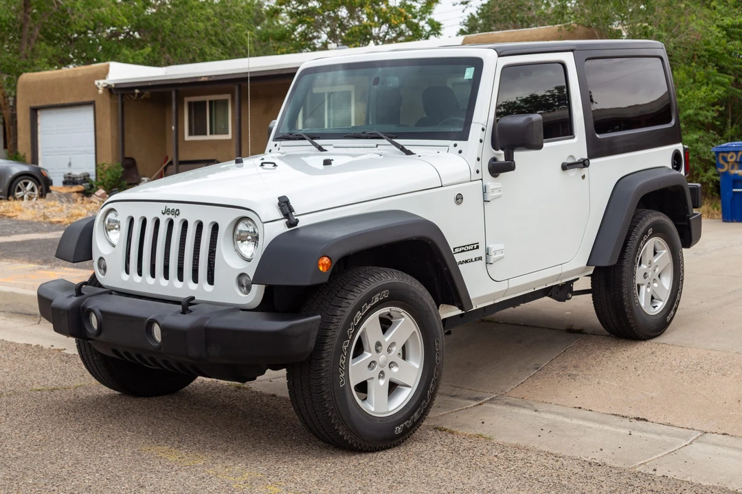 2017 Jeep JK Wrangler - Image 3 of 31