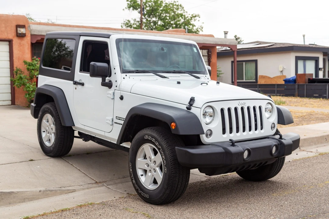2017 Jeep JK Wrangler - Image 9 of 31