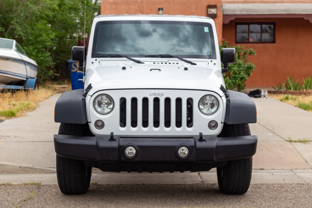 2017 Jeep JK Wrangler - Image 2 of 31