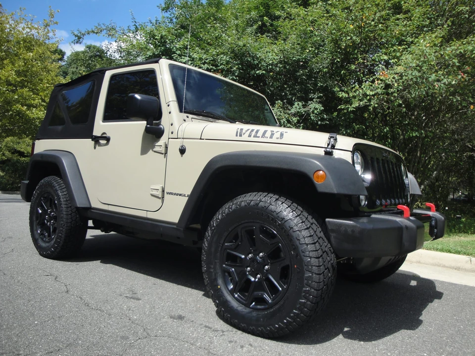 2017 Jeep JK Wrangler - Image 23 of 31
