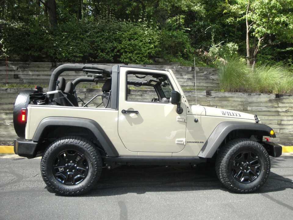 2017 Jeep JK Wrangler - Image 6 of 31