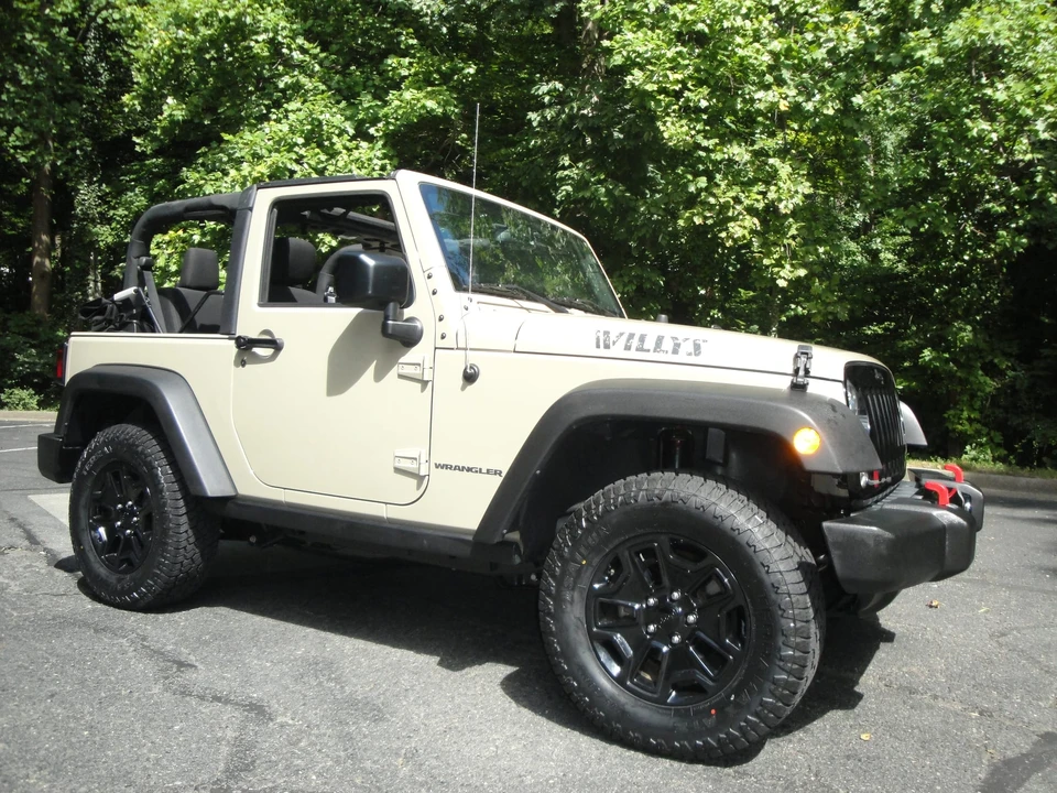 2017 Jeep JK Wrangler - Image 5 of 31