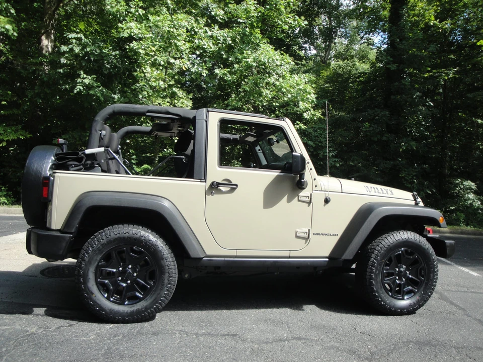 2017 Jeep JK Wrangler - Image 7 of 31